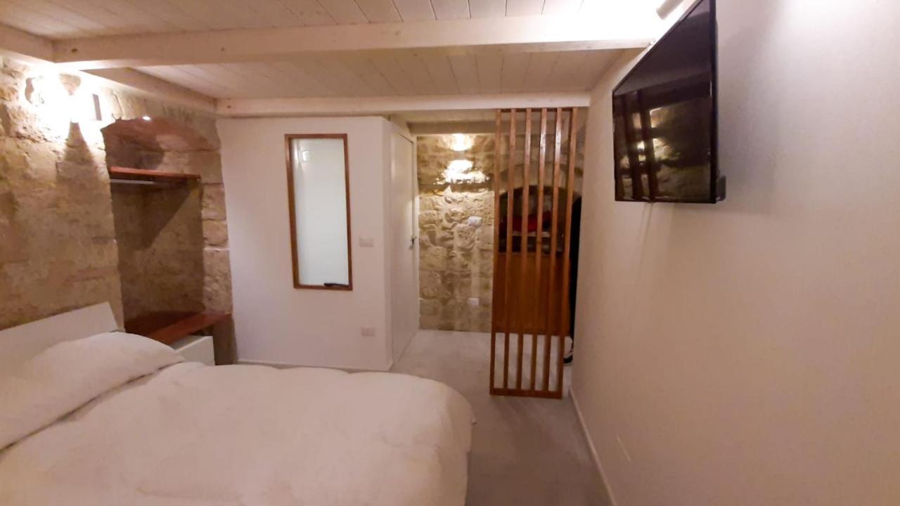 B&B Il Castello Suite Giovinazzo Εξωτερικό φωτογραφία